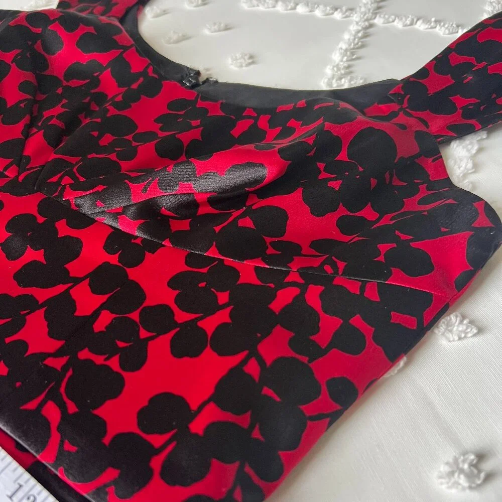 Maggy London Sleeveless Red and Black Satin Dress SIZE 8 - Picture 8 of 16